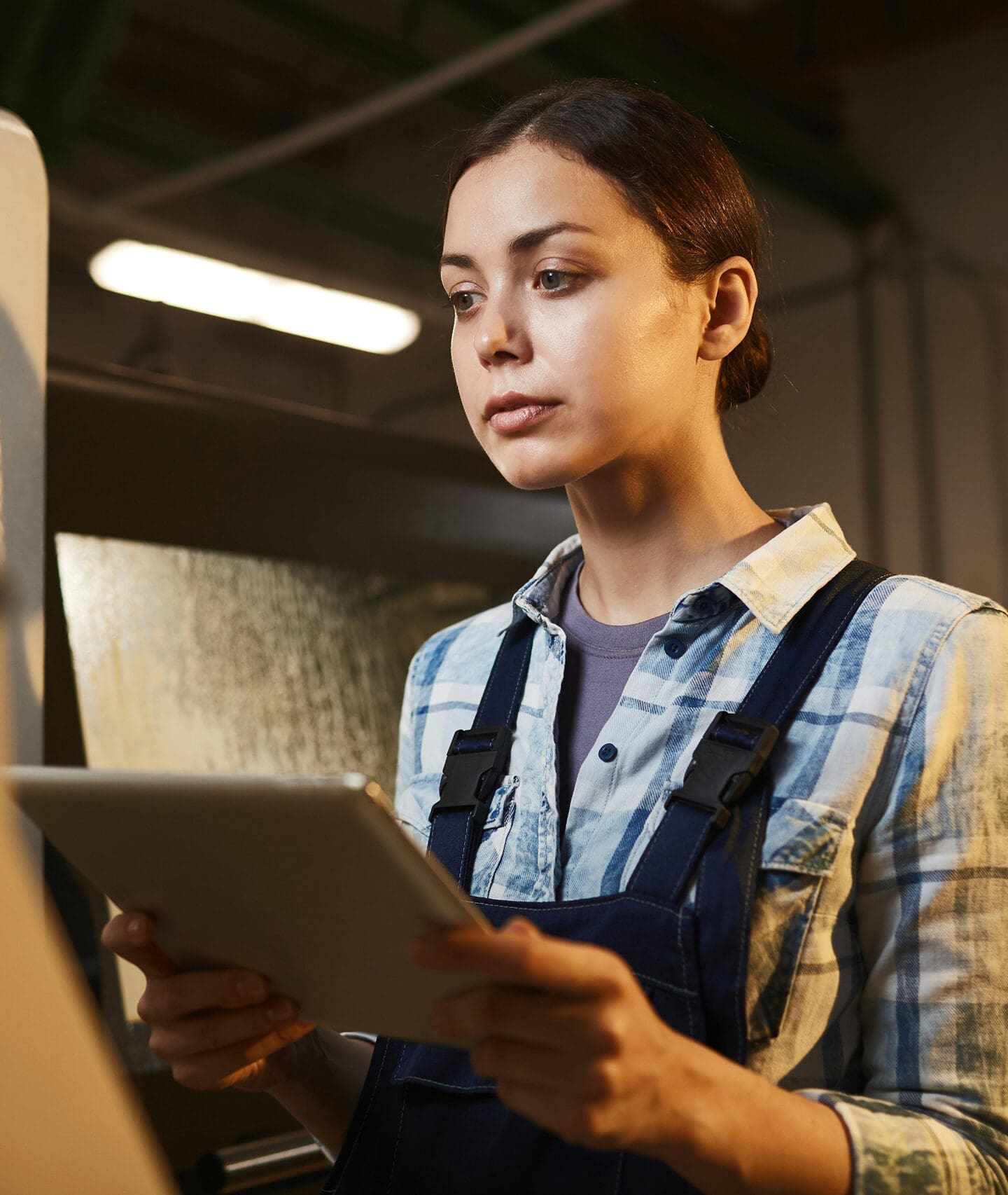 worker on tablet